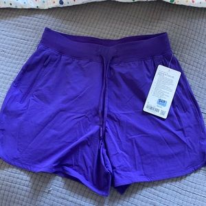 Lululemon License to Train HR Short 4”